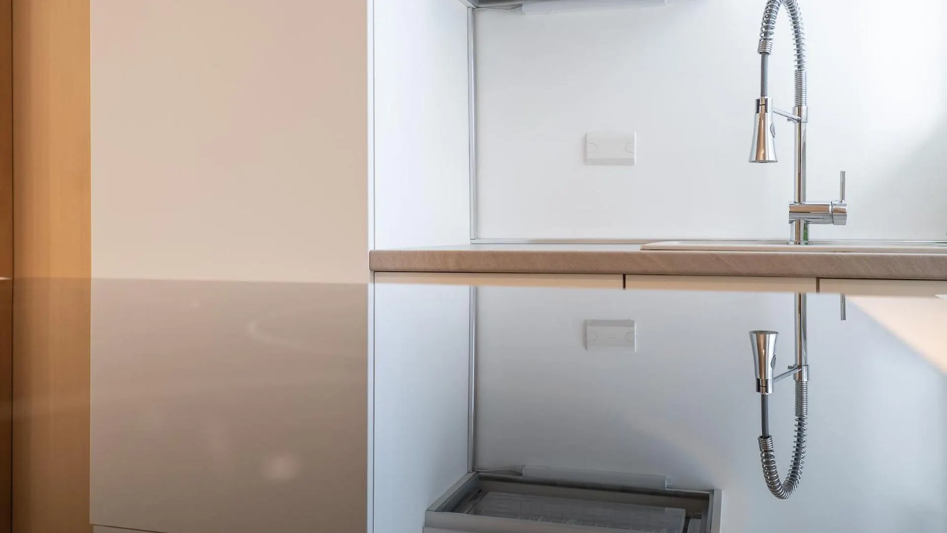 Cozy Apartment Near Milano Centrale - 4 Guests 0*, מילאנו